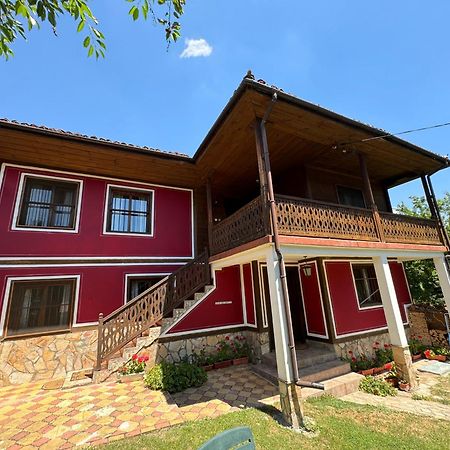 Borimechkova Kashta Hotell Koprivsjtitsa Exteriör bild