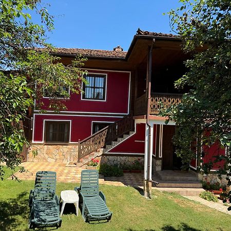 Borimechkova Kashta Hotell Koprivsjtitsa Exteriör bild