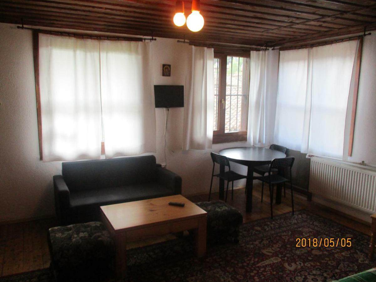 Borimechkova Kashta Hotell Koprivsjtitsa Exteriör bild